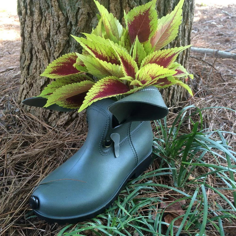 HOMESTYLES 11 in. Boot Buddies Dog Sculpture and Planter Home and Garden Boots Loyal Companion Figurines (3-Piece Set) - Image 2