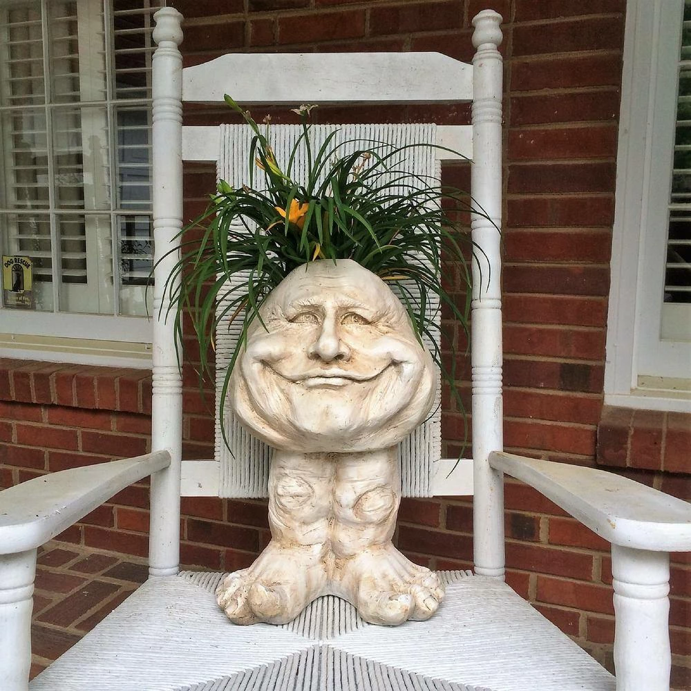 HOMESTYLES 18 in. Antique White Papa John the Muggly Statue Face Planter Holds 7 in. Pot - Image 4