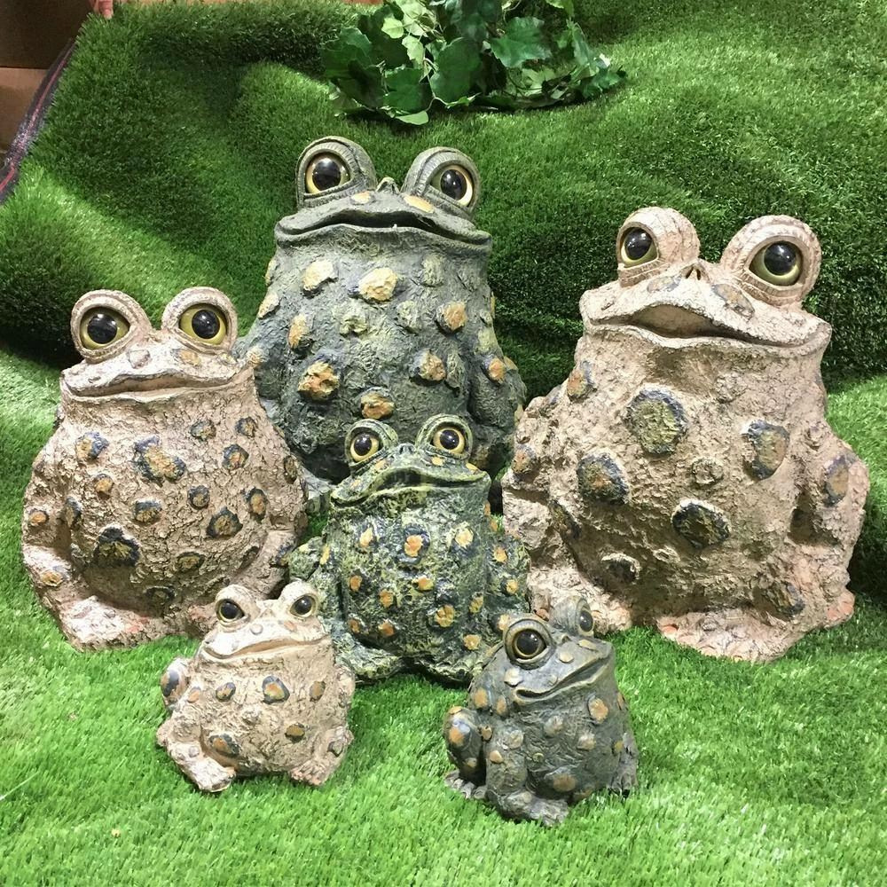 HOMESTYLES 12.5 in. H Toad Hollow MLXL Tall Toad Whimsical Home and Garden Statue - Image 4