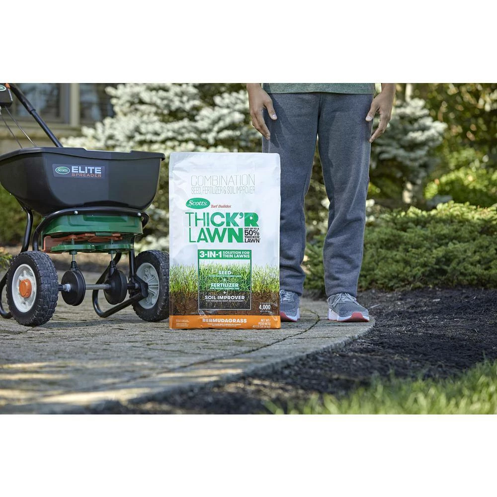 Scotts 40 lbs. Turf Builder Thick'R Lawn Bermudagrass - Image 9